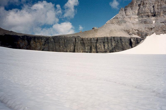 Hut - Easier to get on to left(North but  also can access by scrappy ledges to right.